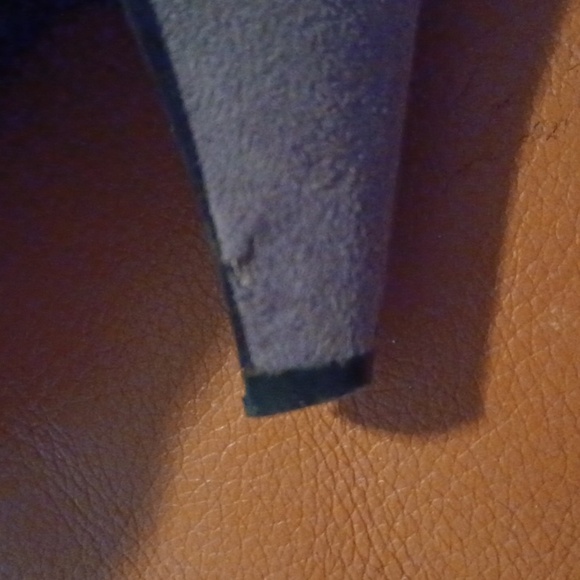 💙🌺Gray Suede Over The Knee Boots - Picture 5 of 14